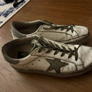 Golden Goose White Leather Low-Top Sneakers with Gray Star